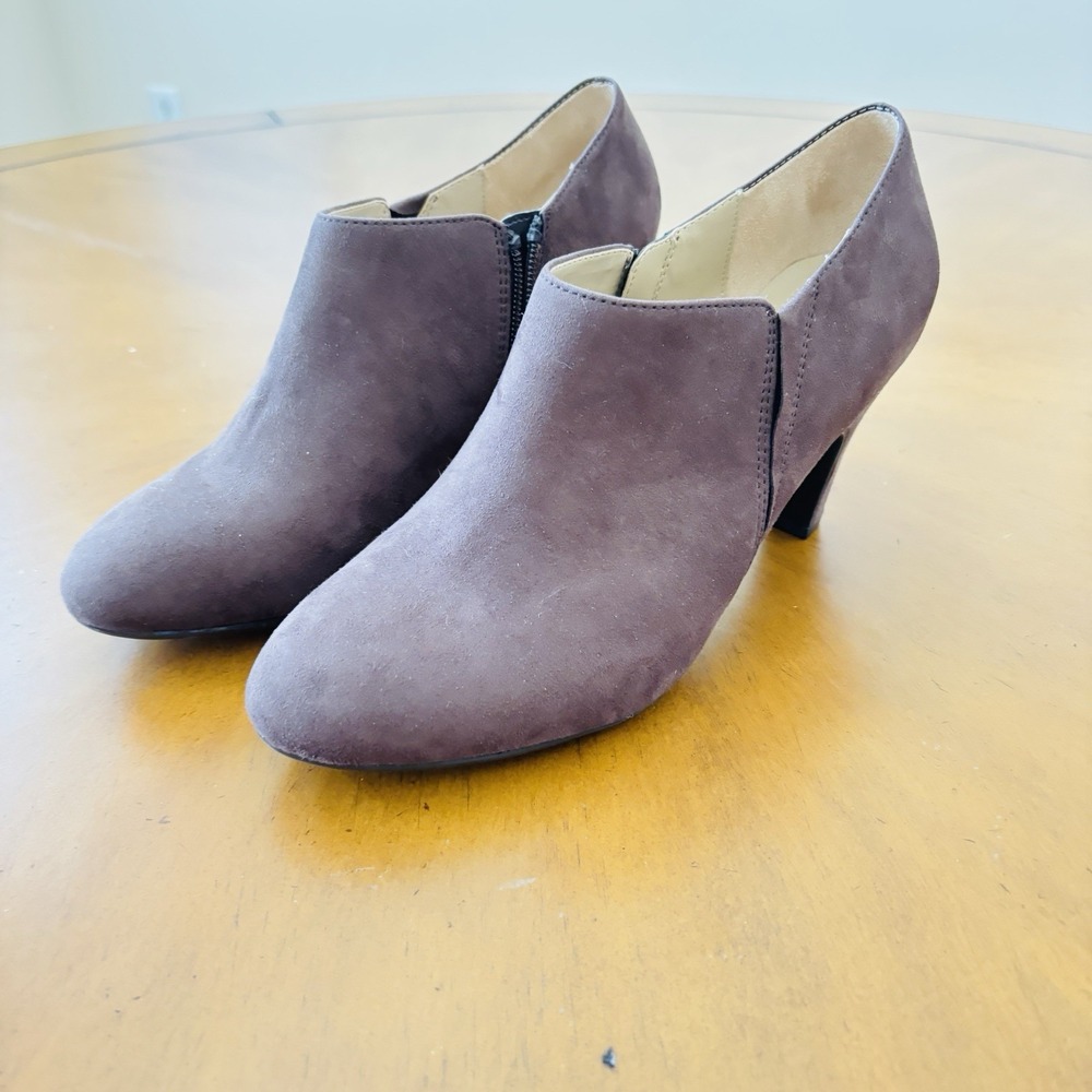 NWOB Naturalizer N5 Comfort Bootie Sz 8W Brn Suede End Toe Classy Closet Staple
